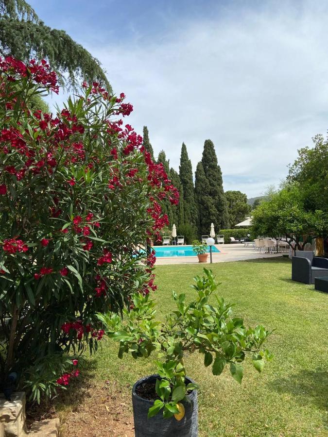 B&B Villa Il Poggetto 벤투리나 외부 사진