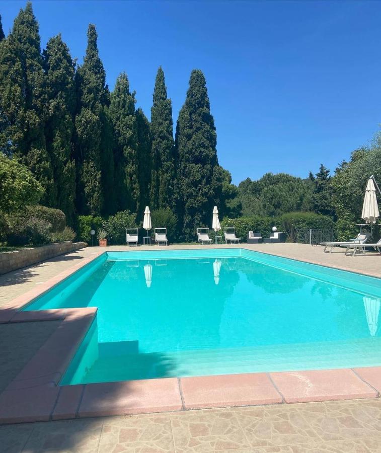 B&B Villa Il Poggetto 벤투리나 외부 사진